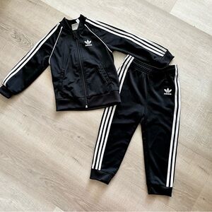 Adidas Unisex Adicolor Superstar Tracksuit